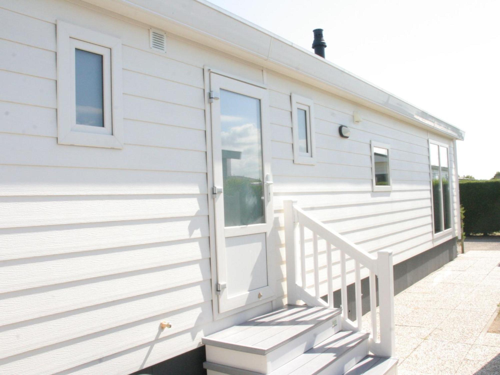 Luxe 6 Persoons-1 By Interhome Holiday home Retranchement